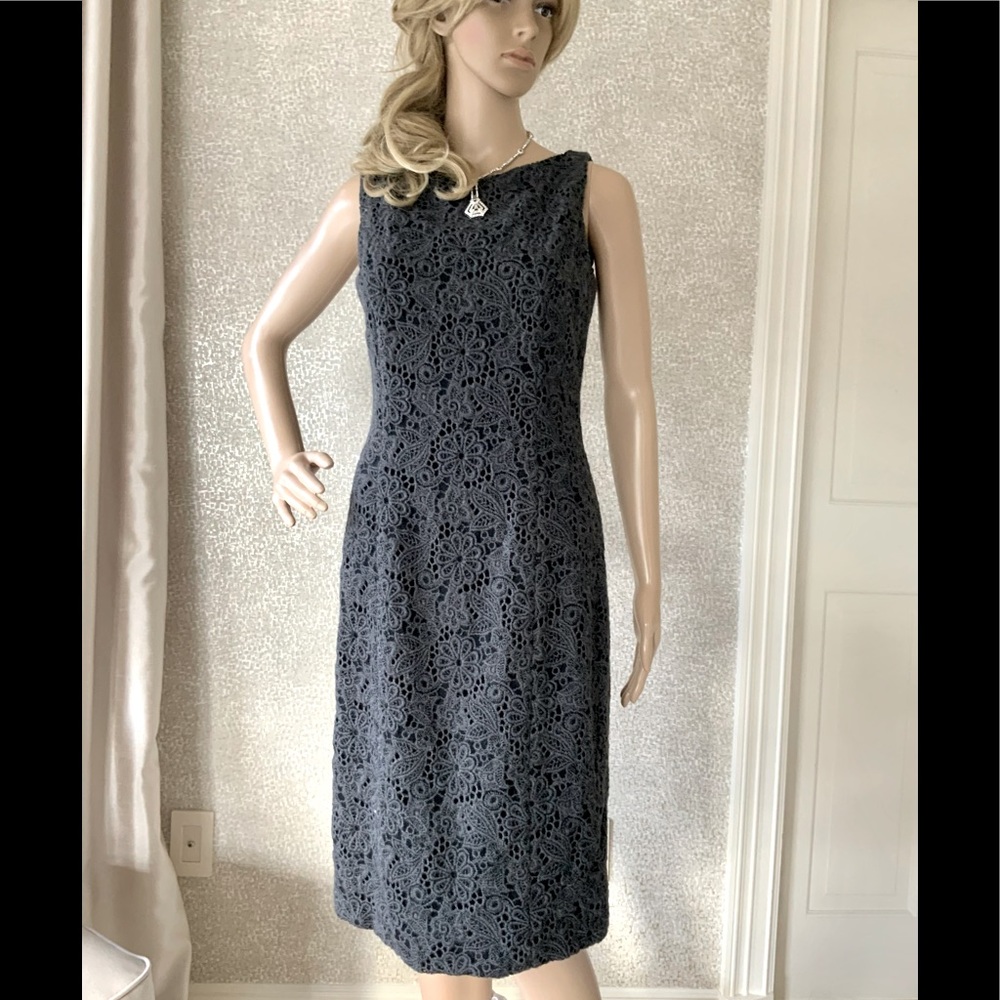 Carolina Herrera charcoal gray lace dress 8